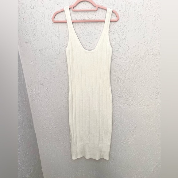 Weekend stories revolve Loreo midi dress cream XXS new with tags - Picture 7 of 7